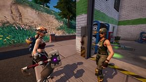 Fortnite: How to damage opponents while having a hired Character