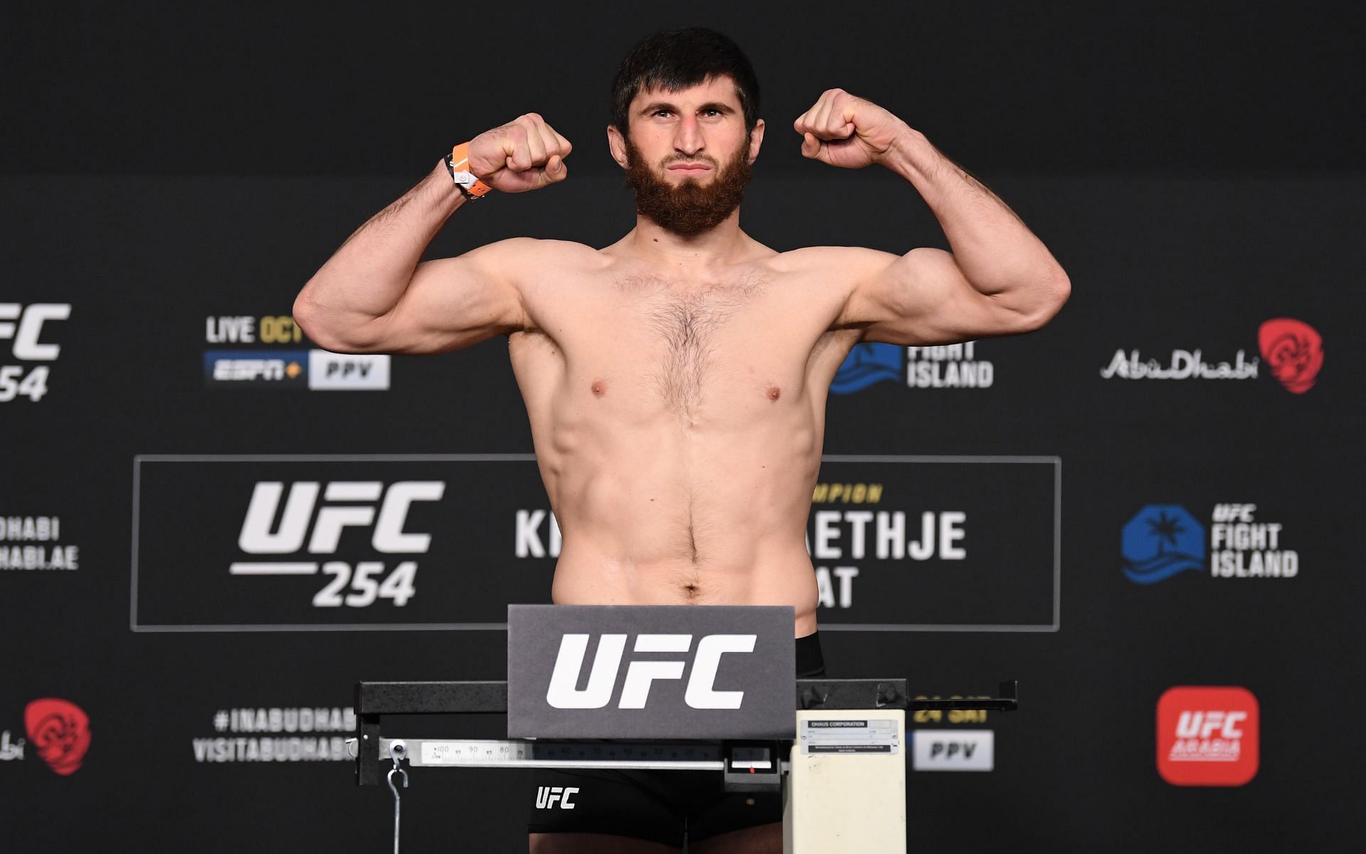 Magomed Ankalaev. [via Getty Images]