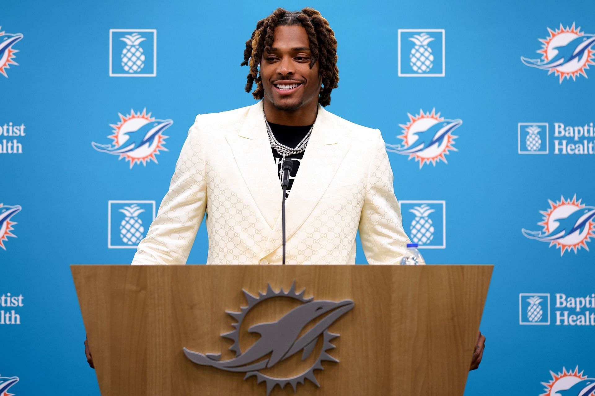 Jalen Ramsey injury update: Star eyes speedy return, Dolphins say