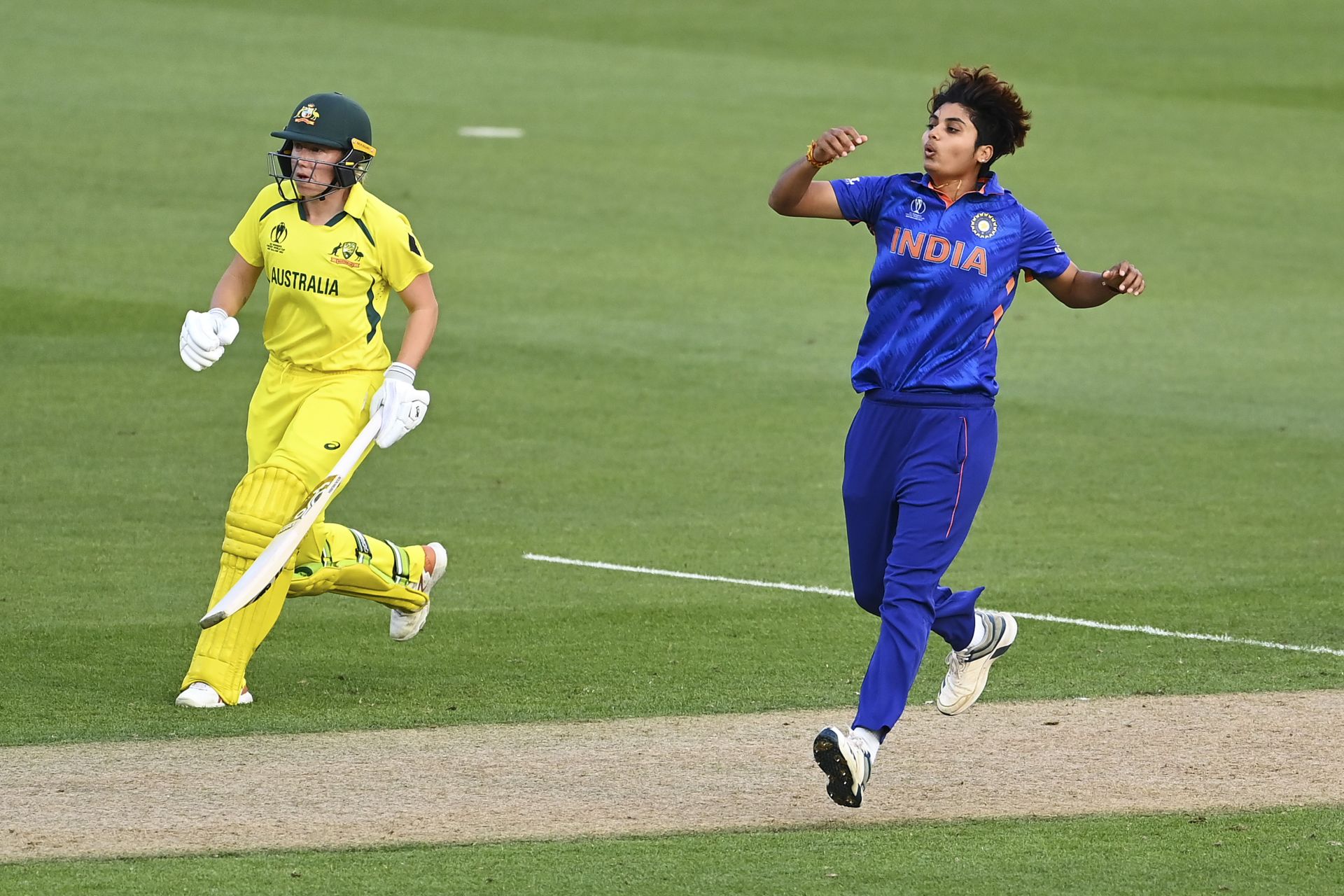 India v Australia - 2022 ICC Women