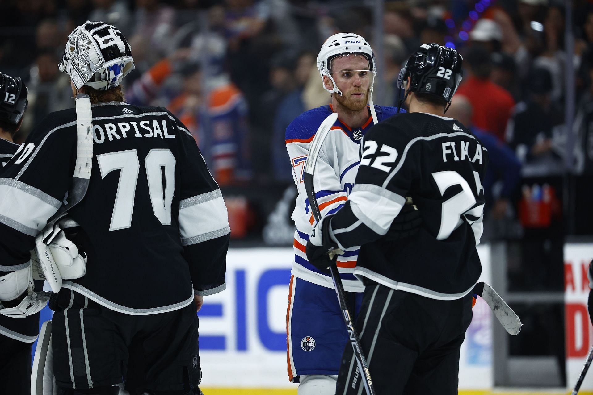 Cam Talbot signs one-year deal with Los Angeles Kings