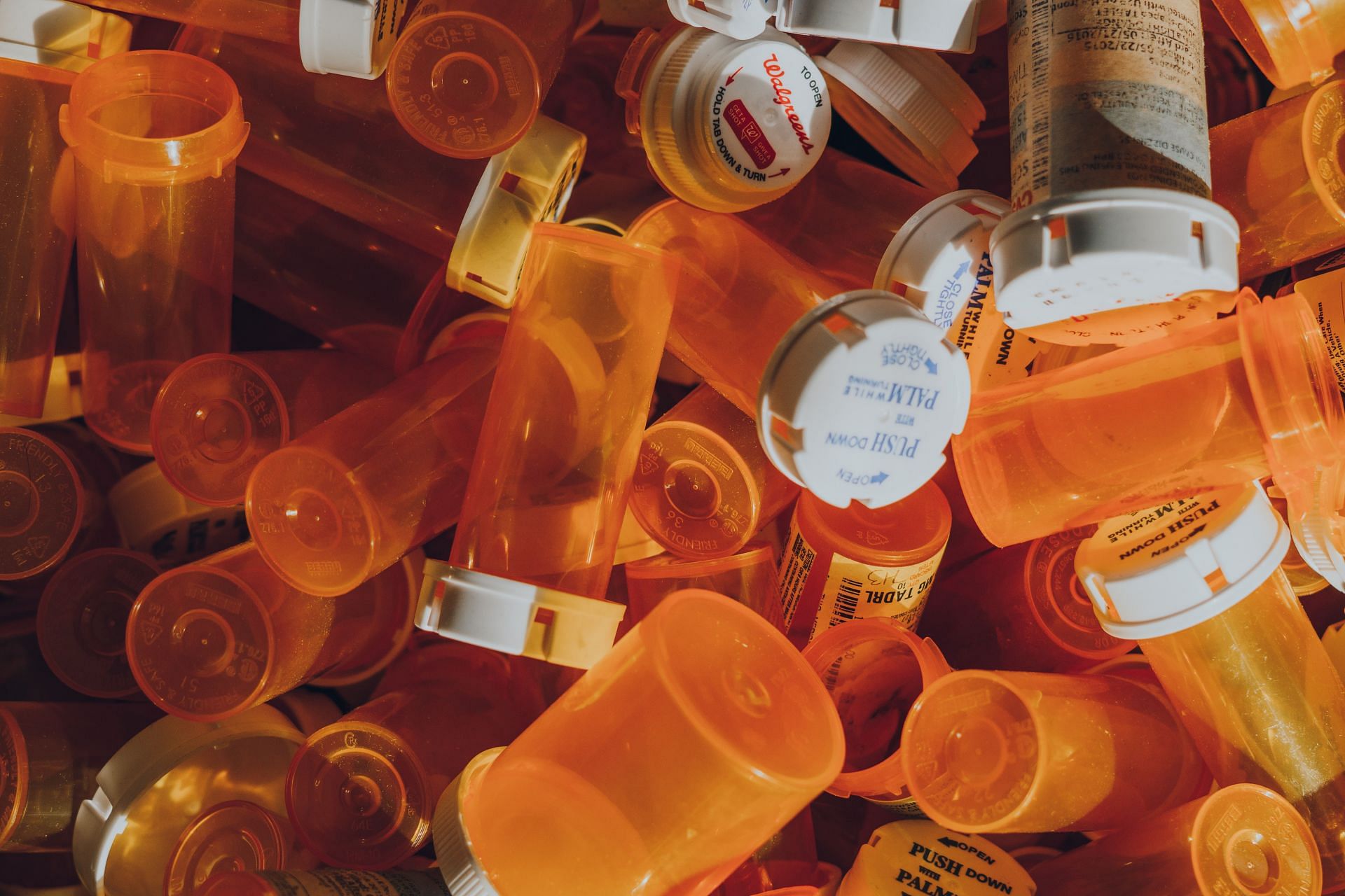 Ozempic medication under investigation (Image via Unsplash / Haley Lawrence)