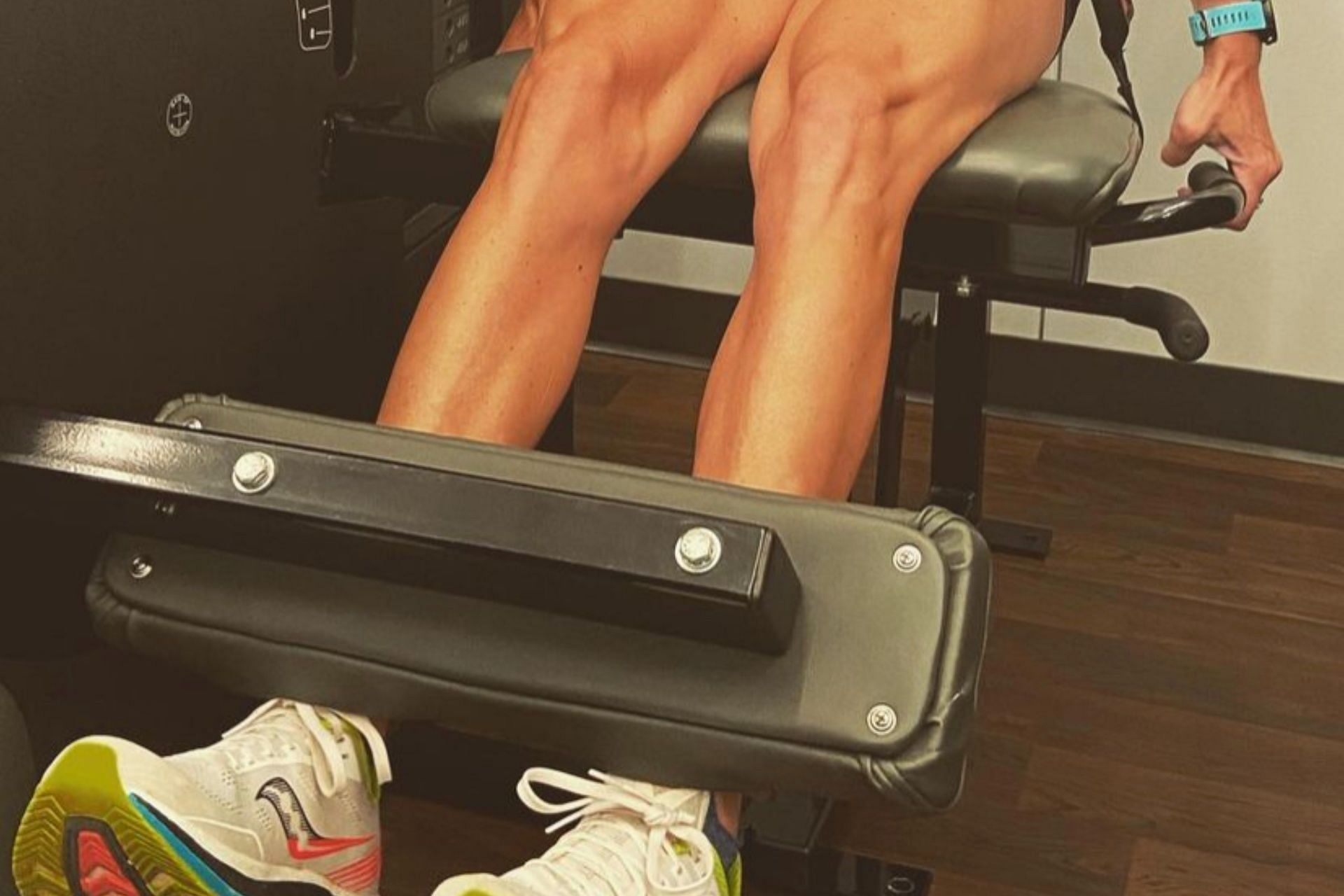 Seated leg extension is a quad-strengthening exercise. (Photo via Instagram/creativeadrenaline)