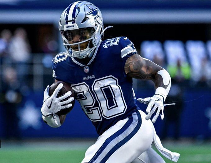 Cowboys RB Ezekiel Elliott not fretting critics of contract, embraces role  with Tony Pollard