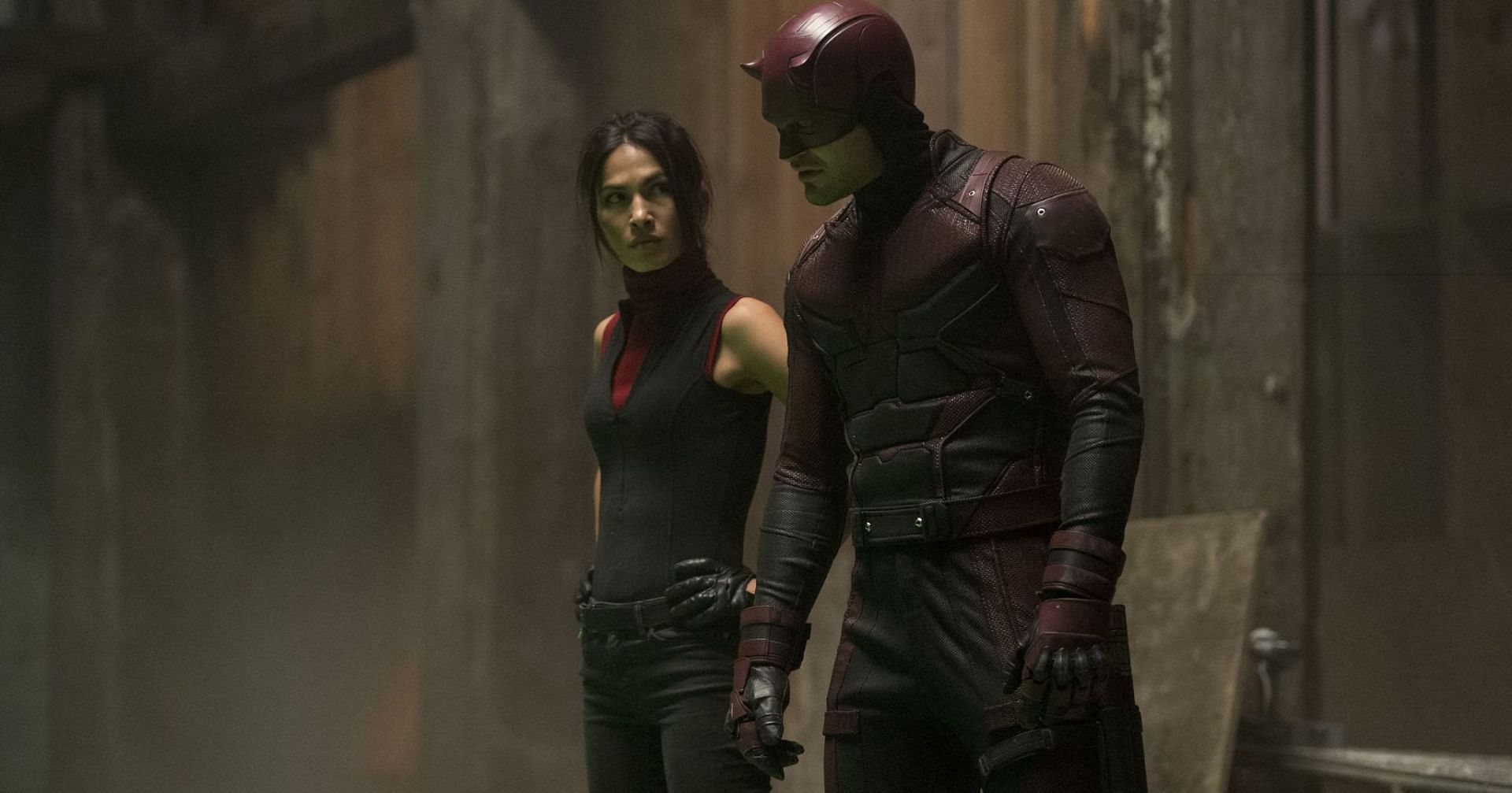Chris Brewster, stunt double for Netflix&#039;s Daredevil, voices criticism over Marvel Studios&#039; decision to exclude original crew members from the Disney+ reboot (Image via Netflix)