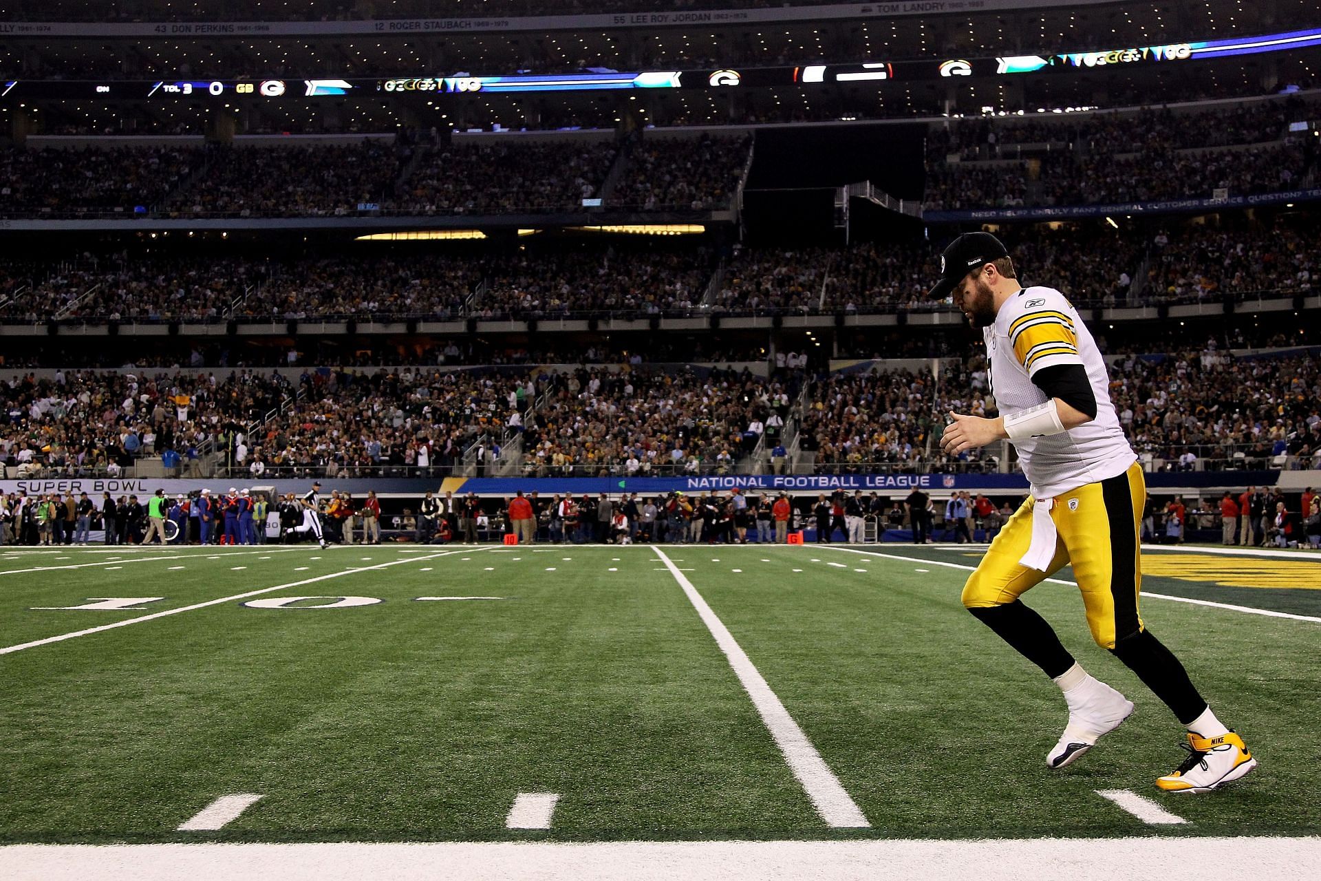 Steelers QB Ben Roethlisberger at Super Bowl XLV