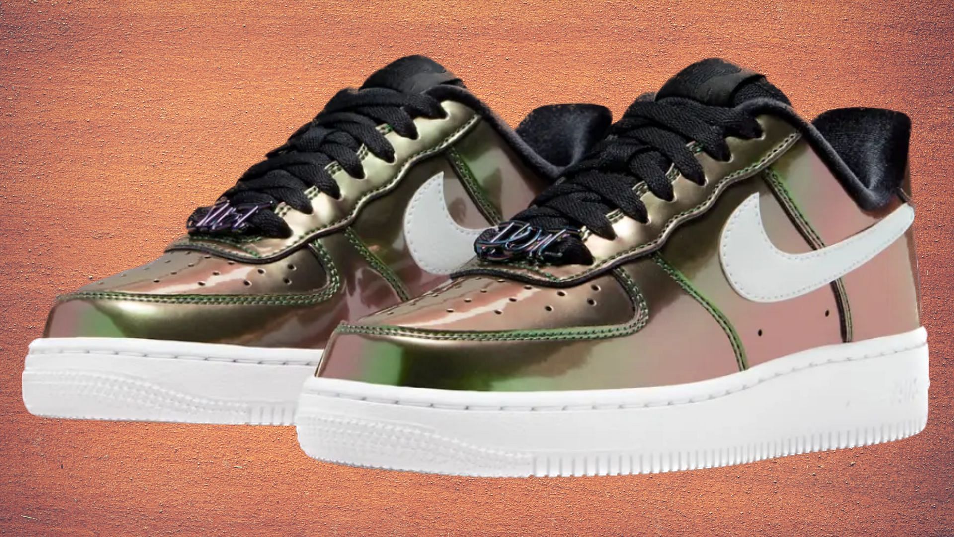 Giày Nike Air Force 1 Low GS Iridescent Swoosh DQ7767-100
