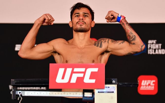 "UFC gave me everything" - Newly crowned champion Alexandre Pantoja explains UberEats stint amid UFC title run