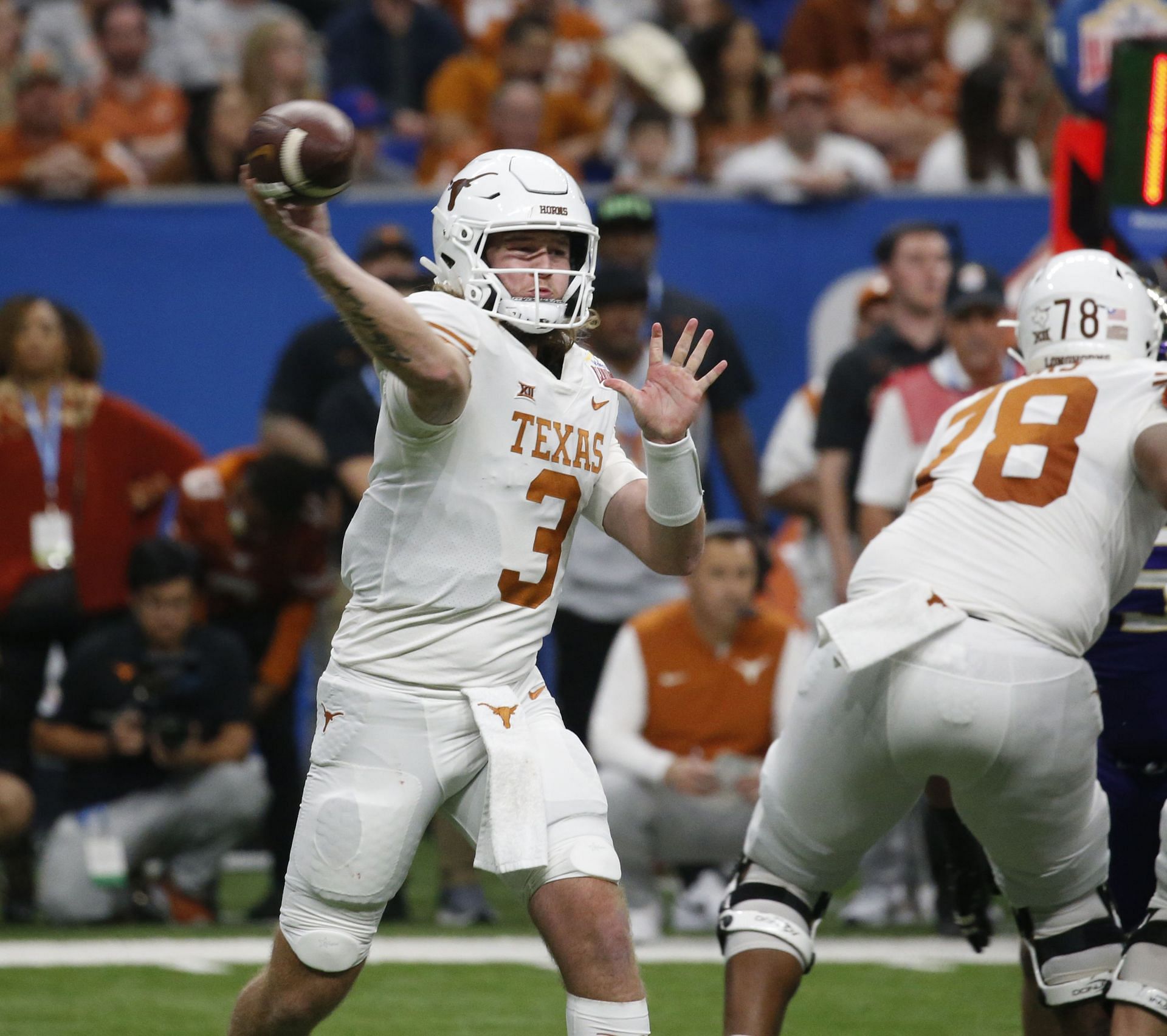 Valero Alamo Bowl - Washington v Texas