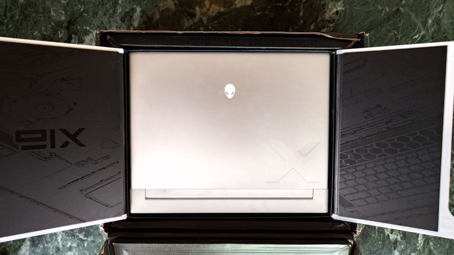 The packaging of the Dell Alienware X16 R1 laptop (Image via Sportskeeda)