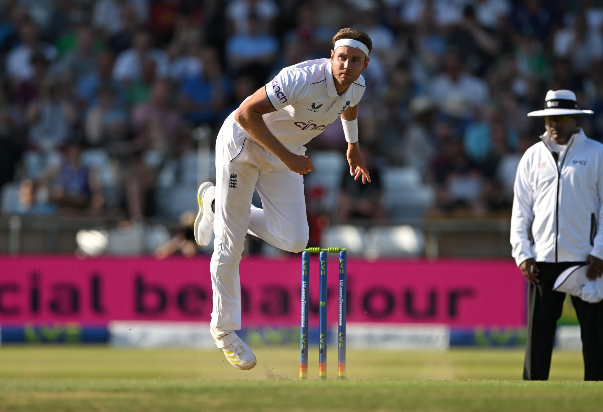 England v Australia - LV= Insurance Ashes 3rd Test Match: Day Two