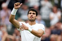 Two things that stood out in Carlos Alcaraz's 1R win over Jeremy Chardy at Wimbledon 2023