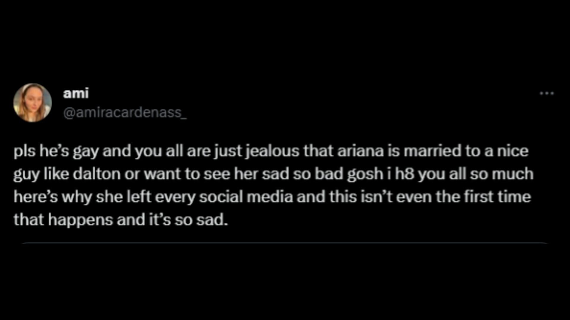 Screenshot of a Twitter user slamming speculations on Ariana Grande&#039;s viral picture without her wedding ring. (Photo via @wickedupdate/Twitter)