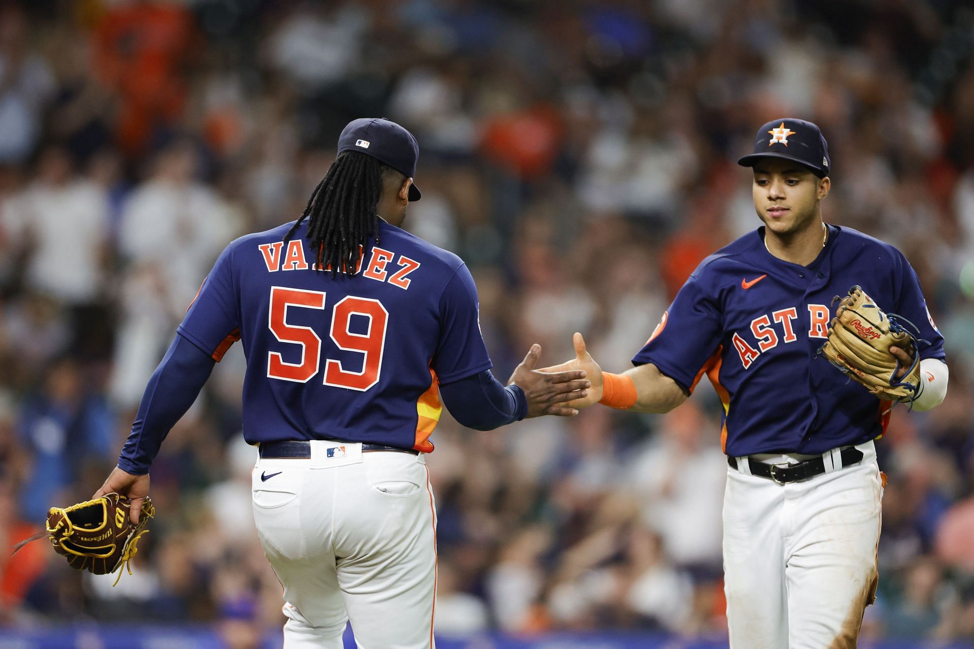 Astros' rotation takes a hit with injury to Framber Valdez