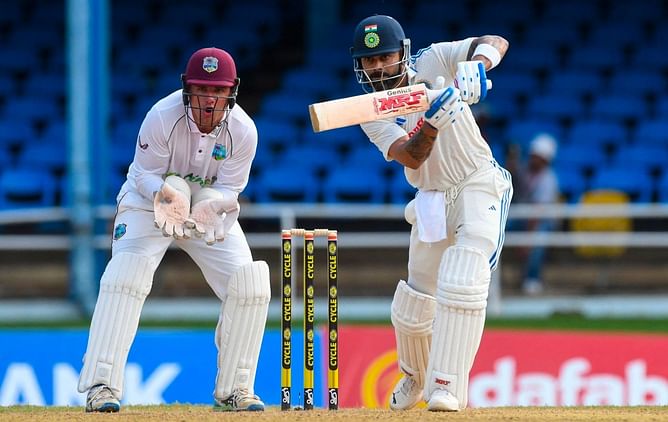 "Played it like it was his fifth match" - Dinesh Karthik on Virat Kohli's 500th international outing