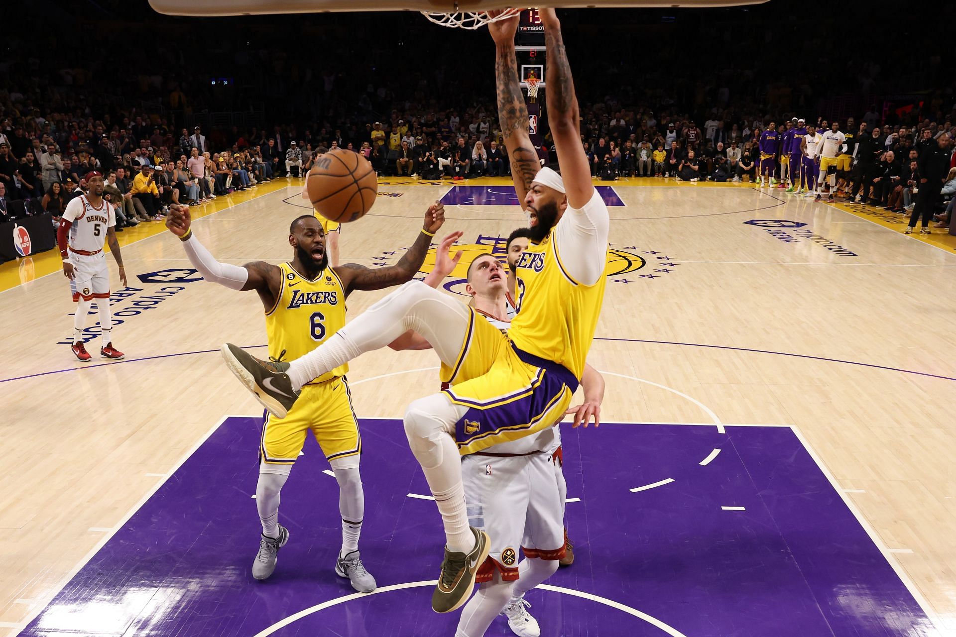 Denver Nuggets v LA Lakers - Game 4