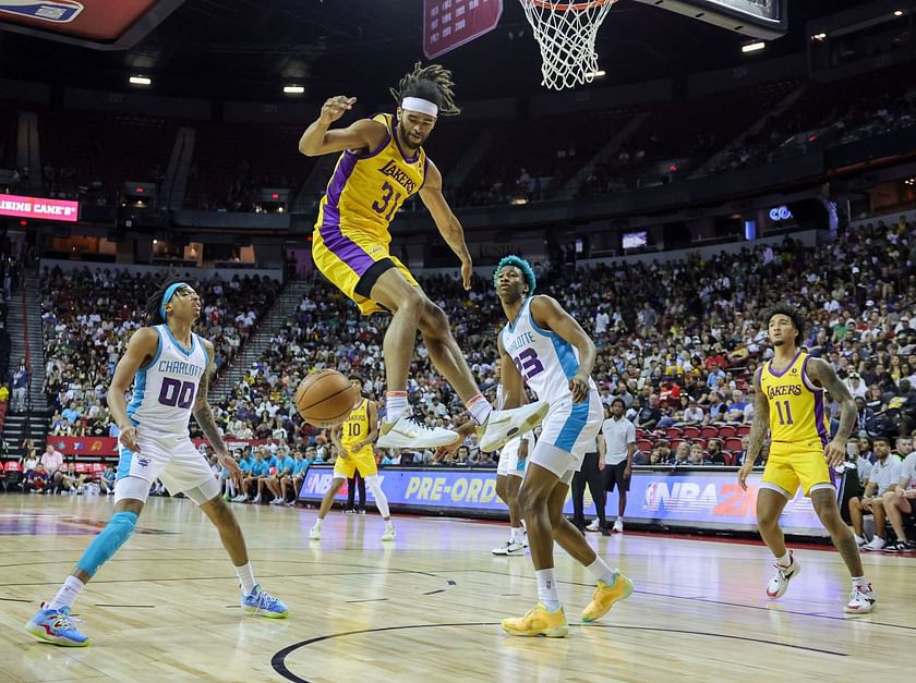 Lakers vs. Hornets odds, line: 2023 NBA picks, Jan. 2 predictions