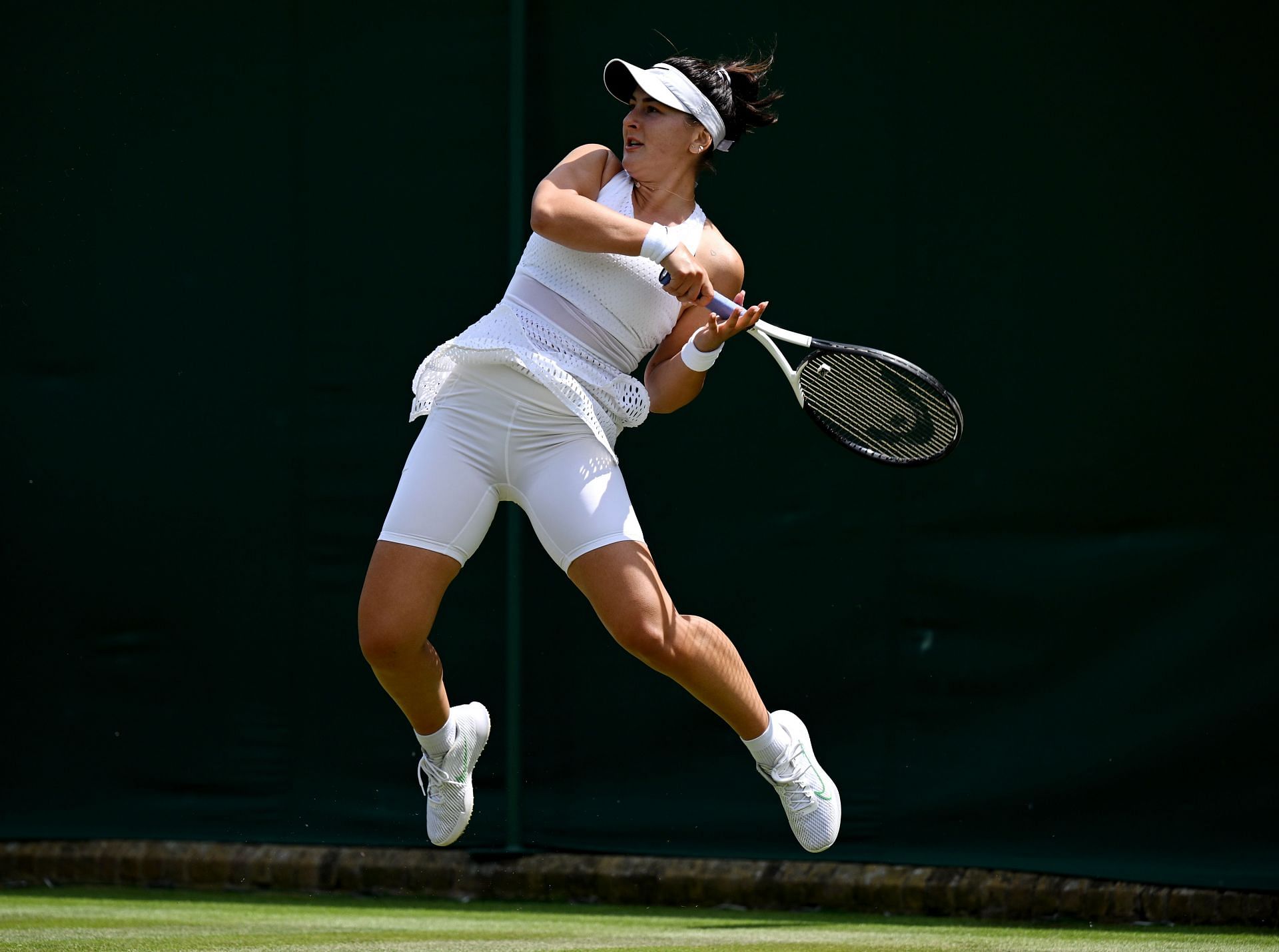 Bianca Andreescu in action at Wimbledon 2023