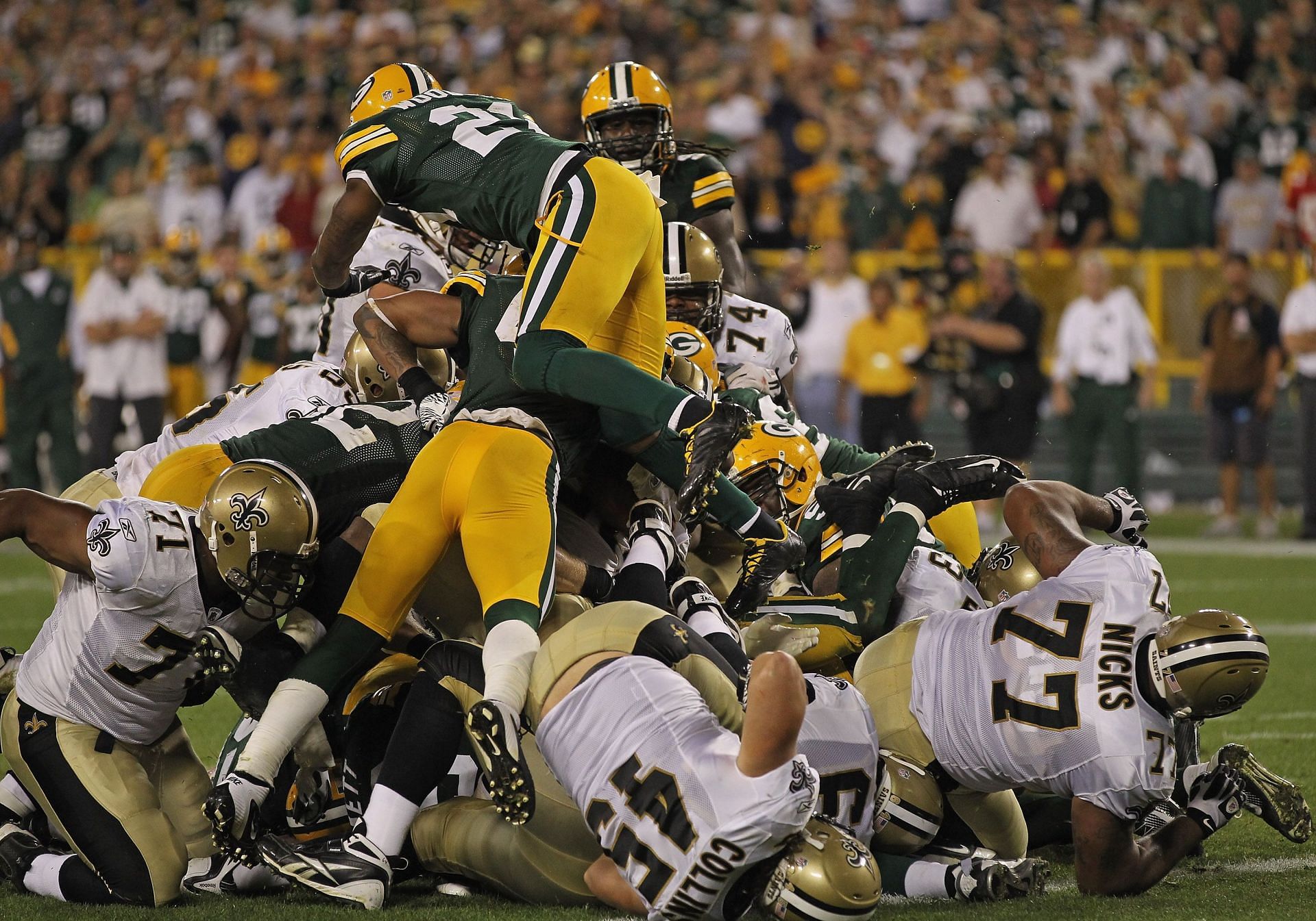 Aaron Rodgers v. Drew Brees 2011 NFL Opening Game; Packers Stop Saints in  4th Q Goal Line Stance (VIDEO) — Sports Speakers 360 Blog