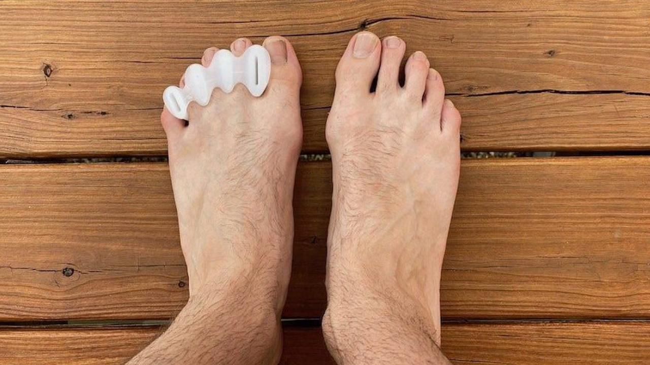 Toe Separators and the benefits (Image via Getty Images)