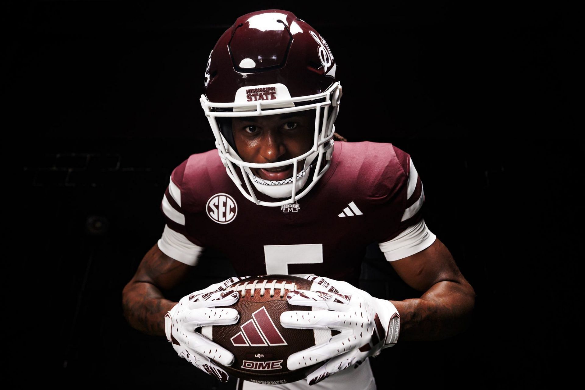 Mississippi State unveiled new jereseys
