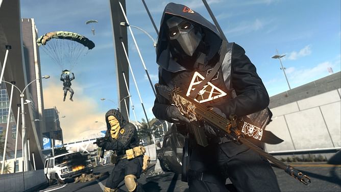What is the meaning of Reverse Boosting in Modern Warfare 2 and Warzone 2?