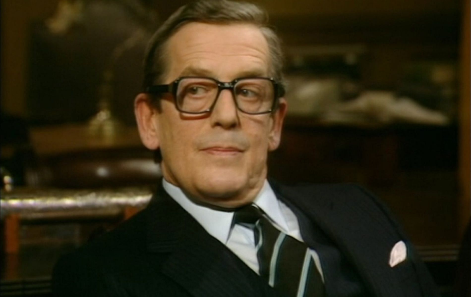 Nettleton in &quot;Yes Minister&quot; (Image via IMDb)