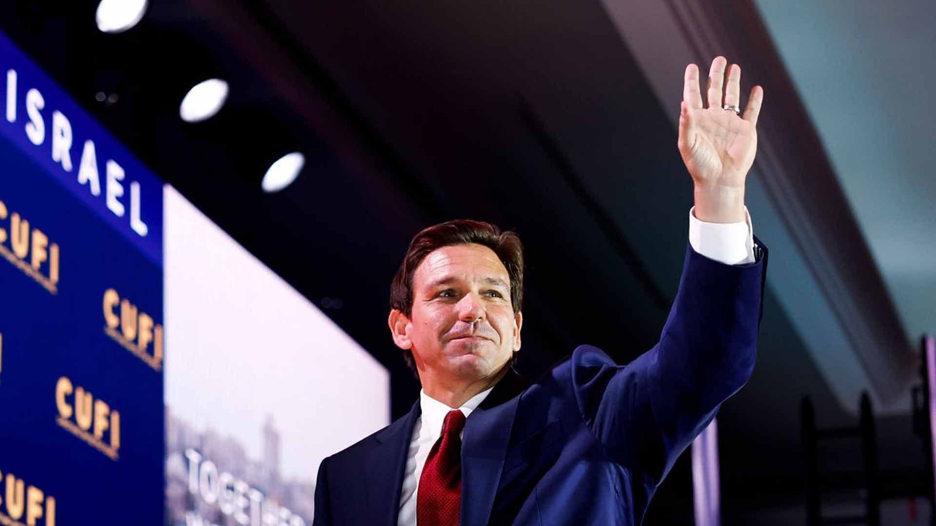 Ron DeSantis slammed for neo-nazi tweets by campaign staff (Image via Getty Images)