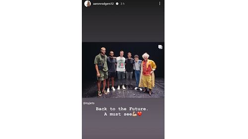 Aaron Rodgers gives a green signal to Back to the Future: The Musical (Image Credit: Aaron Rodgers' Instagram Story).