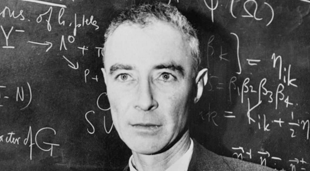 Oppenheimer (Image via Getty Images)