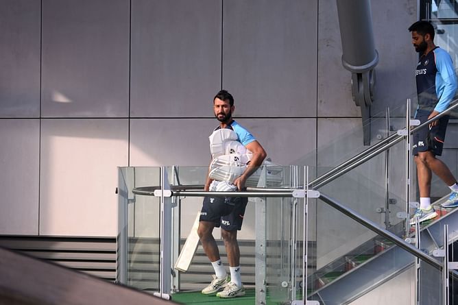 Cheteshwar Pujara travels to Bangalore for participating in Duleep Trophy semi-final