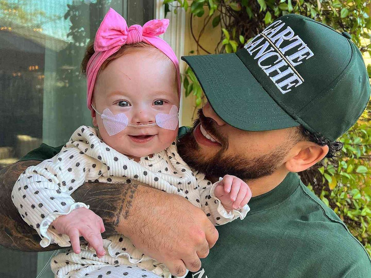 Cory and Taylor had to see their daughter on ventilator (Image via corywharton_ig/ Instagram)
