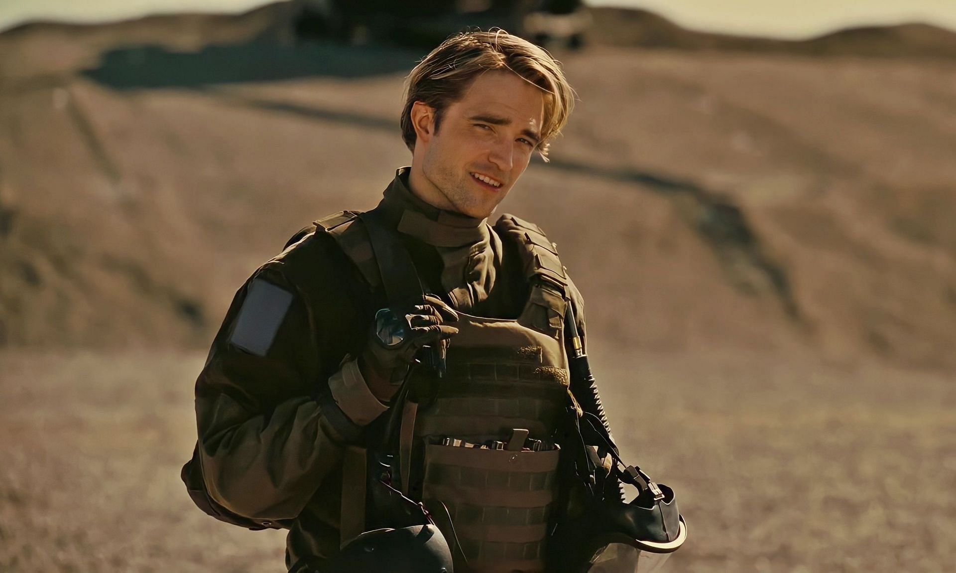 The Gift That Sparked Creativity: Robert Pattinson's Impact on Nolan's Vision (Image via Warner Bros.)