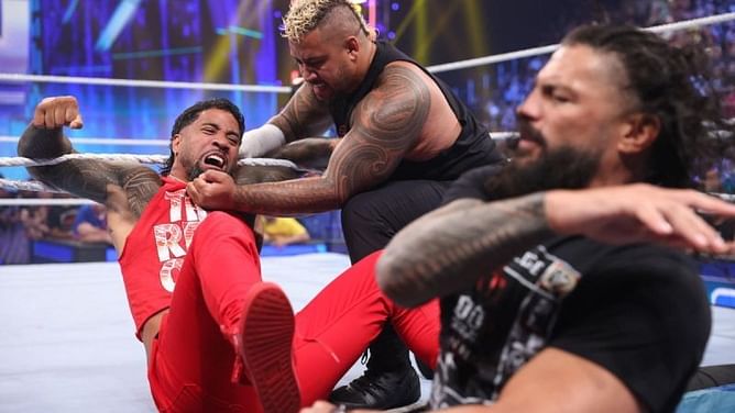 SmackDown में अपने सगे भाई को बुरी तरह पीटने वाले WWE Superstar ने सोशल मीडिया पर दी दुश्मन को चेतावनी