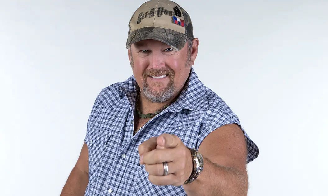 Larry The Cable Guy is not dead: Fake news debunked. (Image via Twitter)