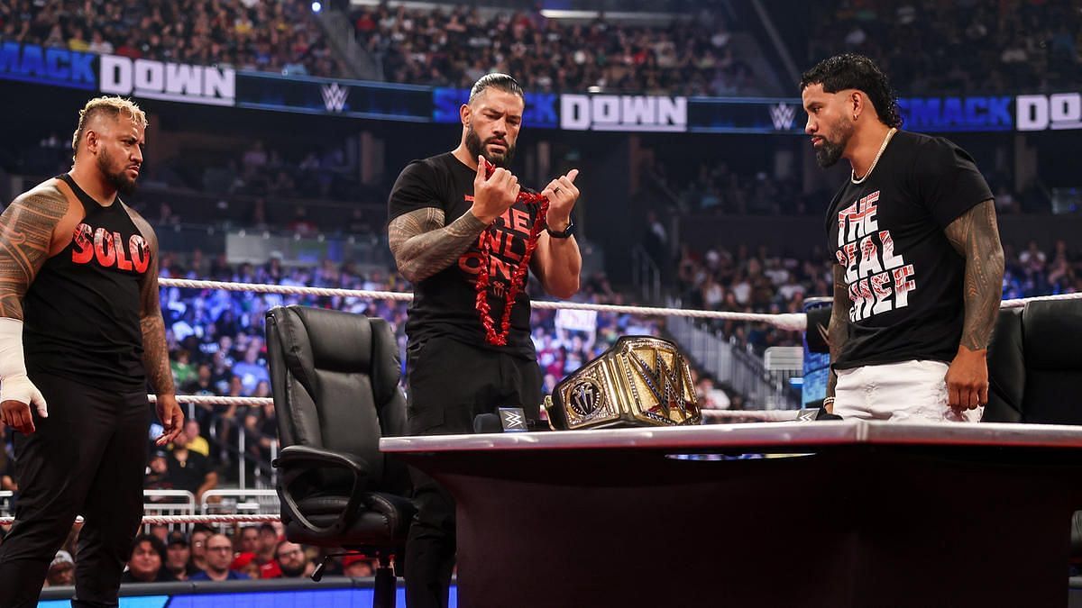 Roman Reigns and Jey Uso had a contract signing on SmackDown