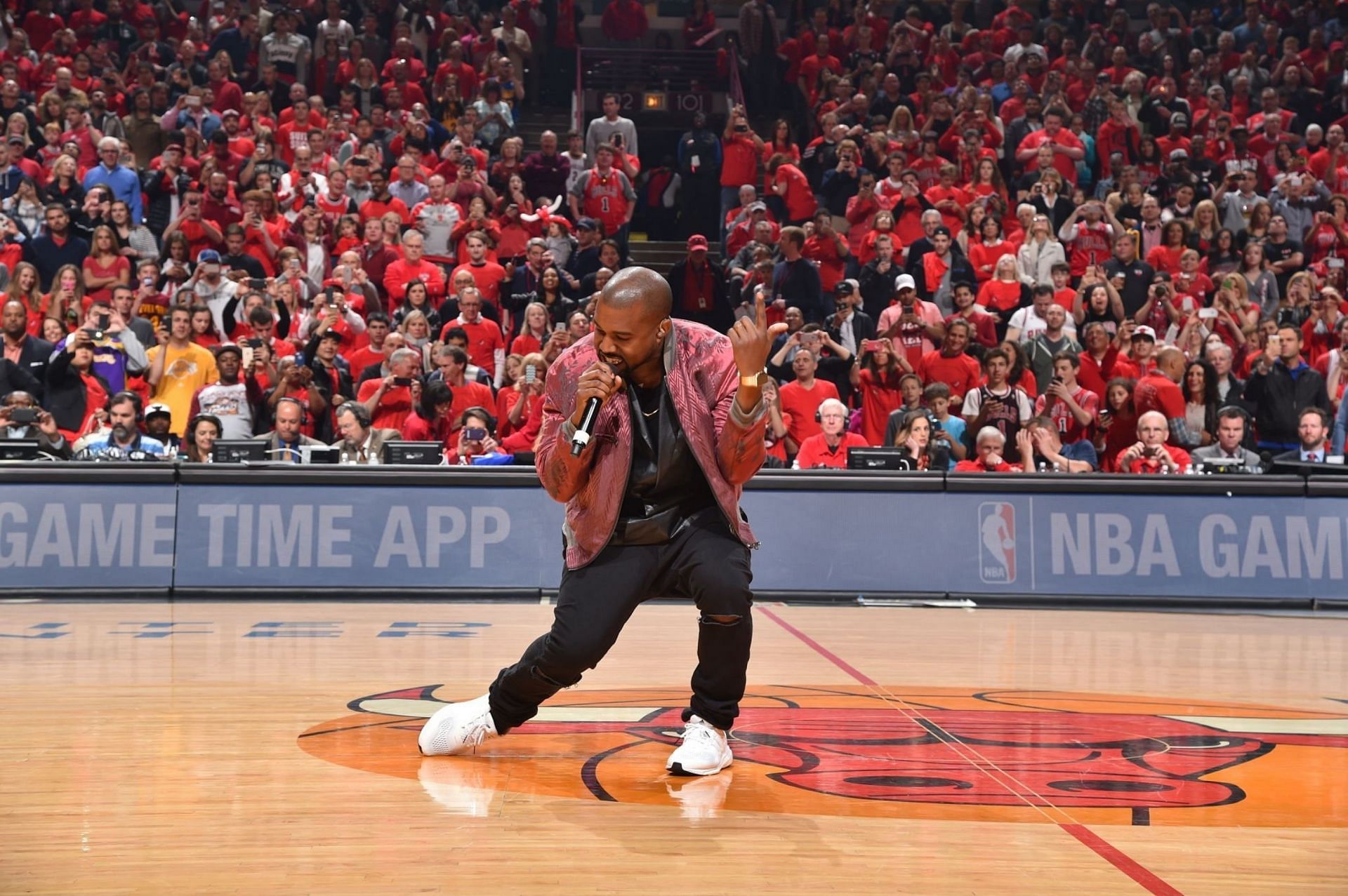 Kanye West at  Game Four of the Eastern Conference Semifinals during the 2015 NBA Playoffs  in Chicago, Illinois on May 10, 2015 (Image via Getty Images)