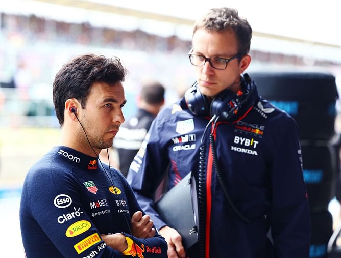 “Even I can do that, even though I'm an old fart now”: Sergio Perez did not impress Mark Webber with his comeback drives
