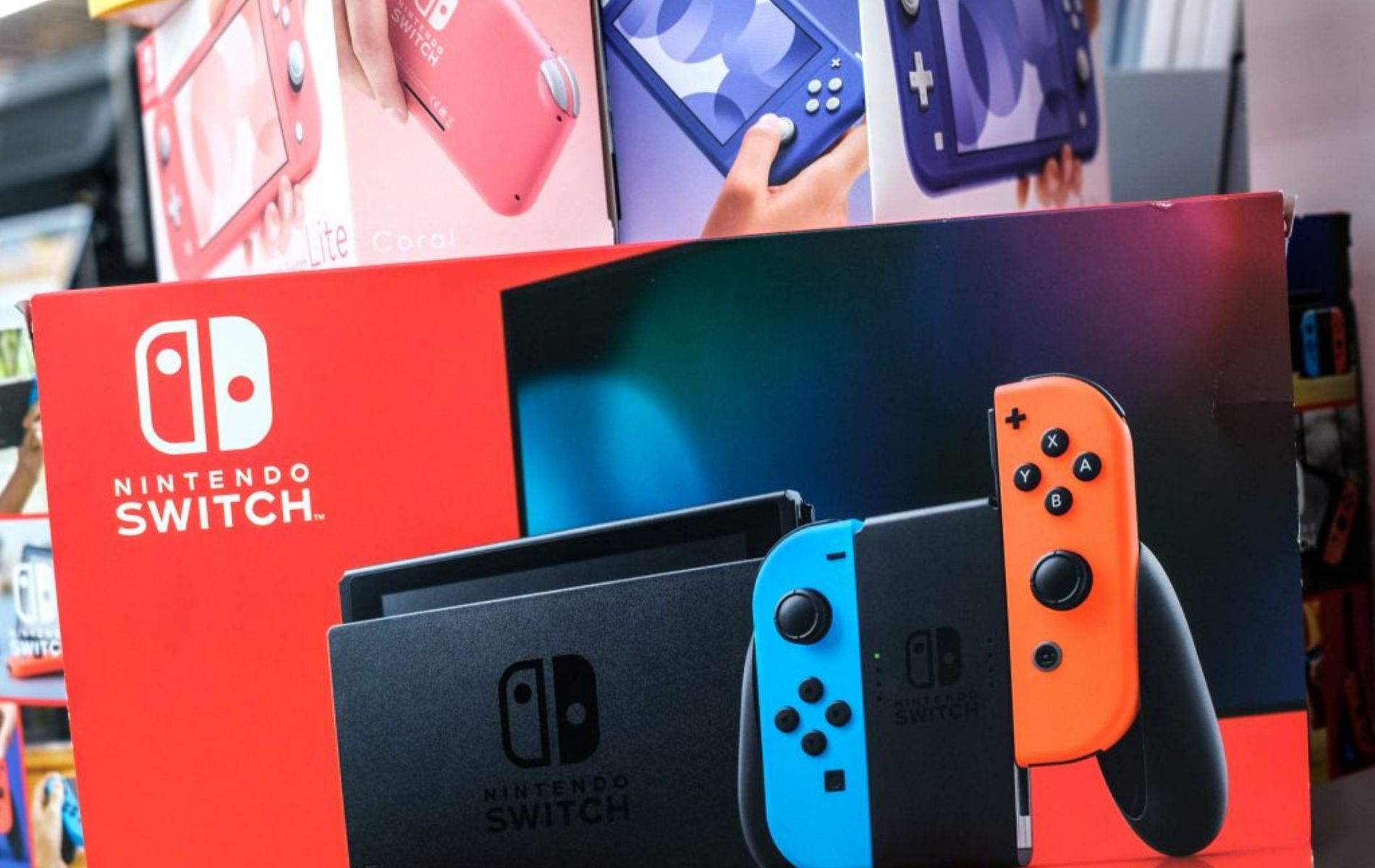 Stock art featuring Nntendo Switch boxart with standard and Lite models
