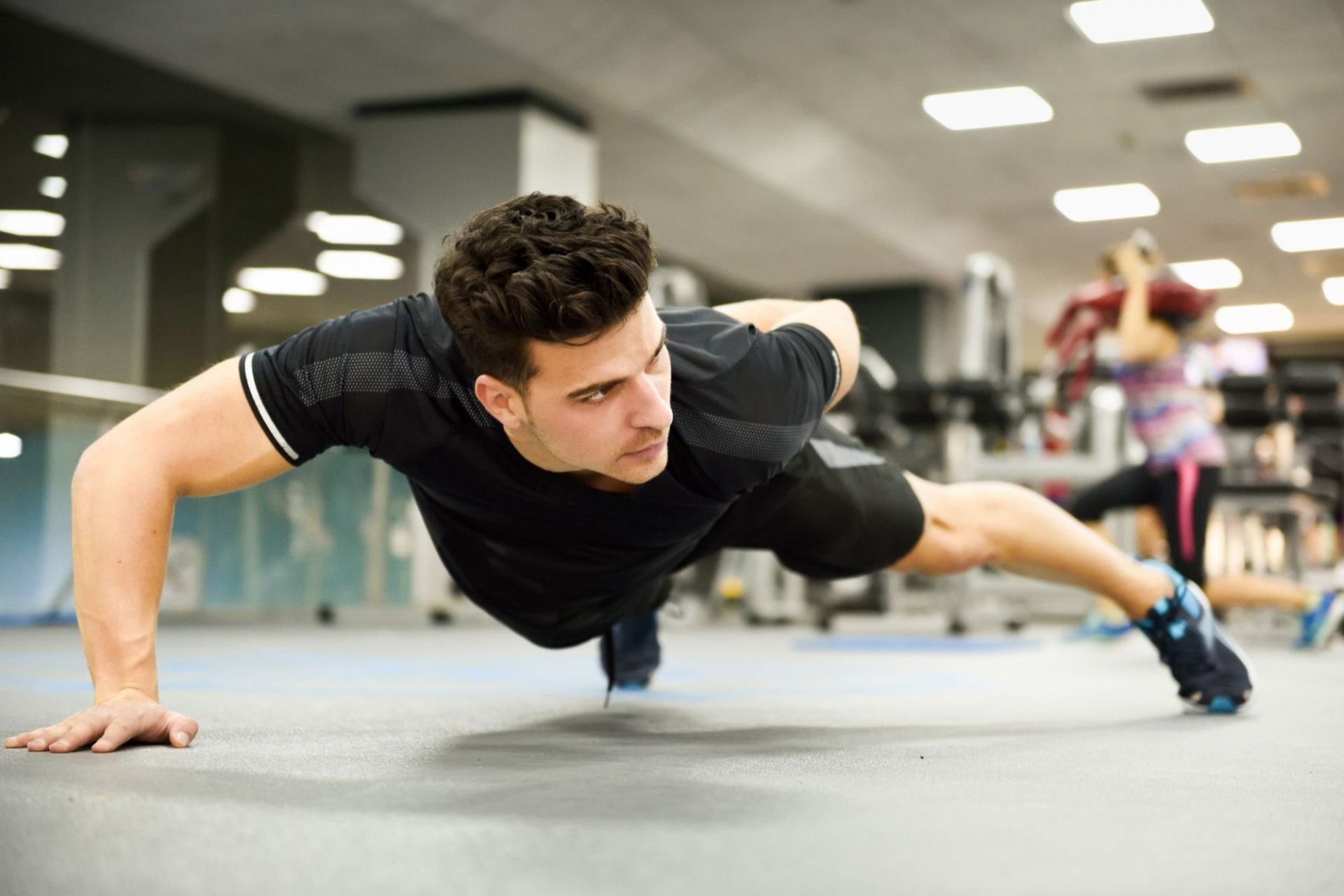 Forearm Plank: Boost Your Core Strength with This Plank Variation