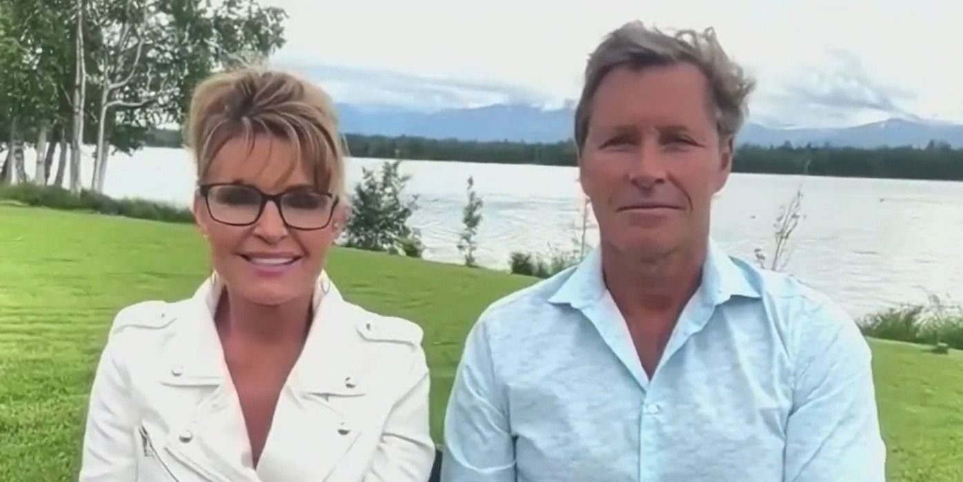 Sarah Palin is 'just friends' with former NHL star Ron Duguay - a