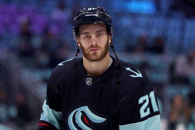 Alex Wennberg slams Booktok community for "vile comments on photos of our child" post wife's statement