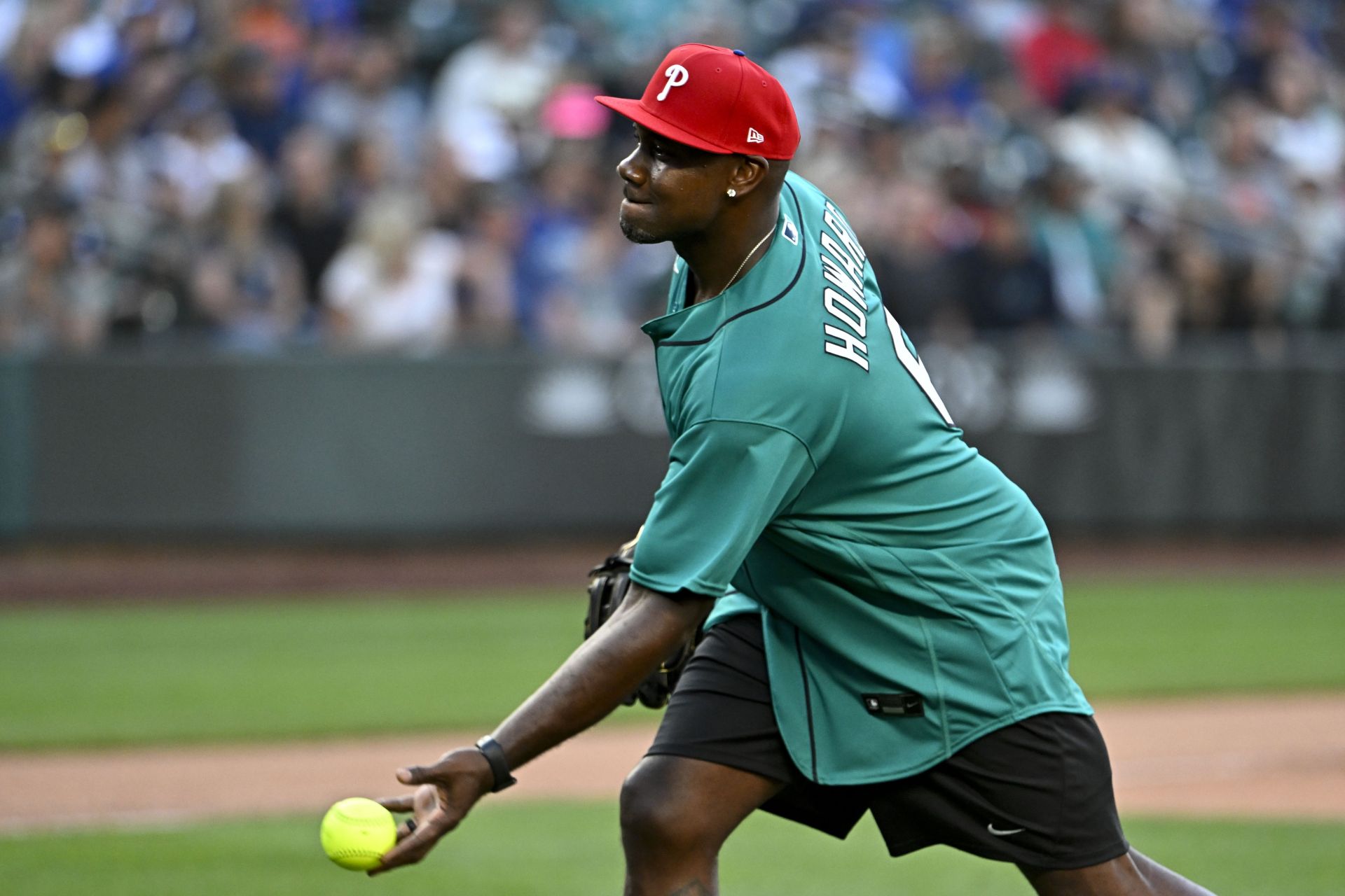 Baseball fans react as Ryan Howard blasts a no-doubt homer in the