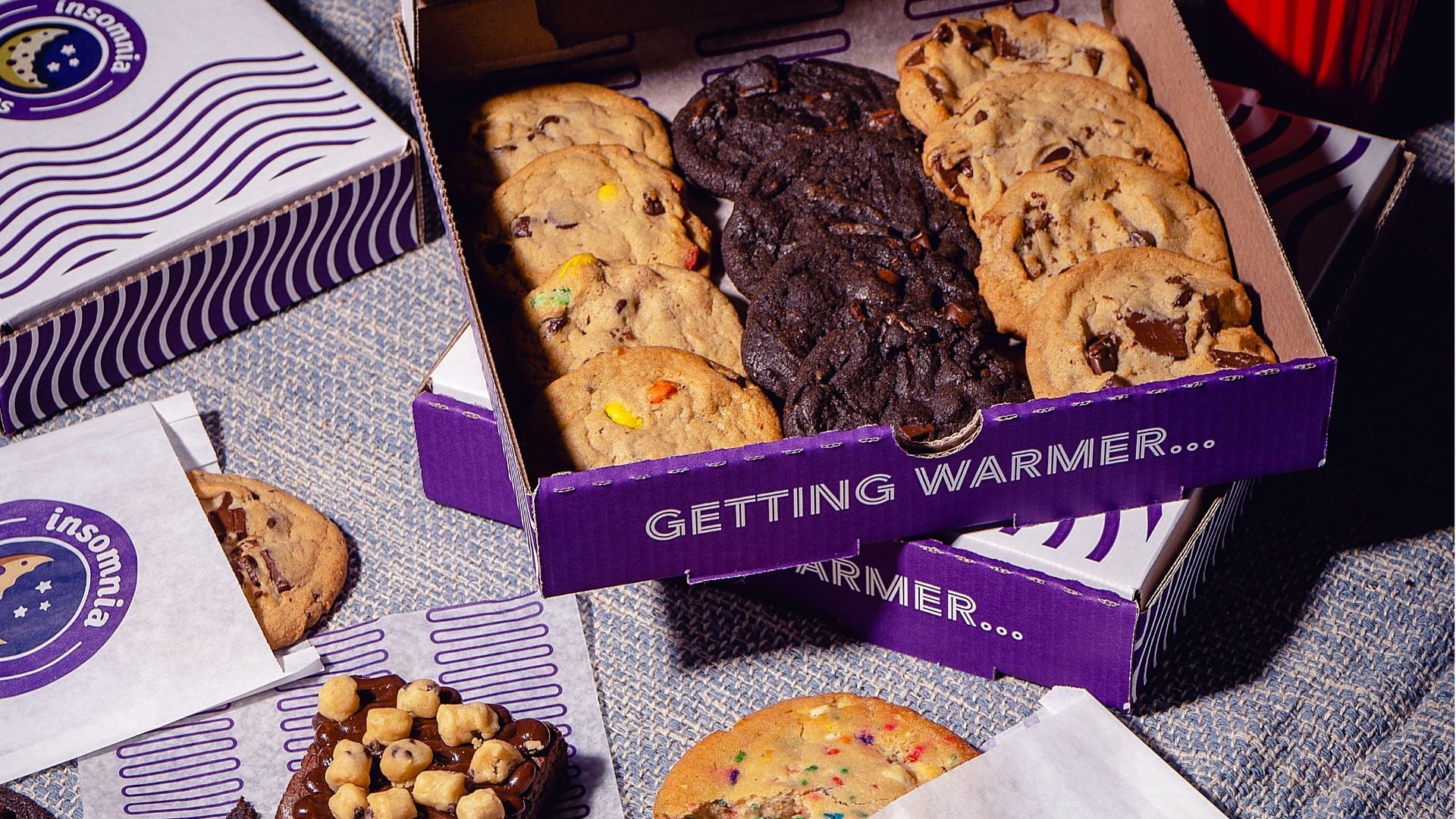 Insomnia Cookies unveils new deals for National Ice Cream Sandwich Day and National Chocolate Chip Cookie Day (Image via Insomnia Cookies)