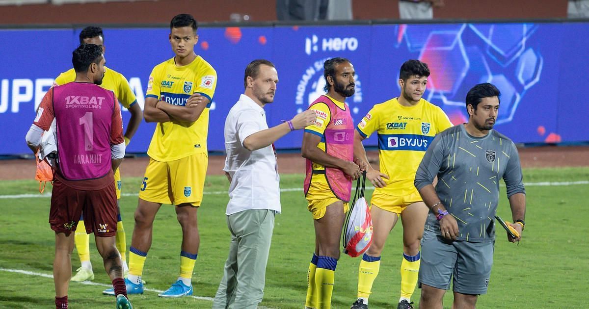 Kerala Blasters walking off the pitch against Bengaluru FC in March (Credits: Scroll.in)