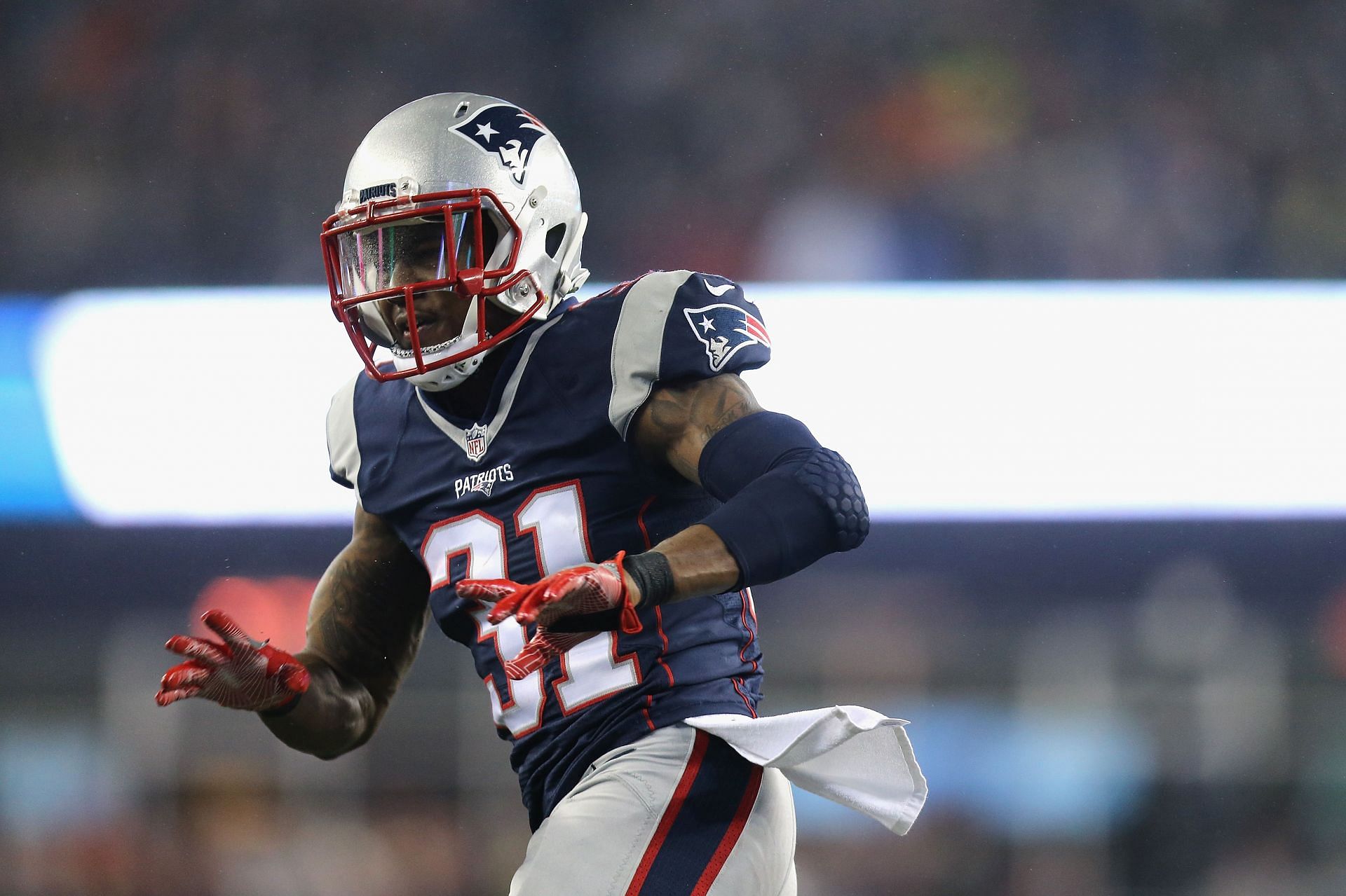 Patriots' Jonathan Jones pushes back on NFL gambling policy amid wave of  suspensions