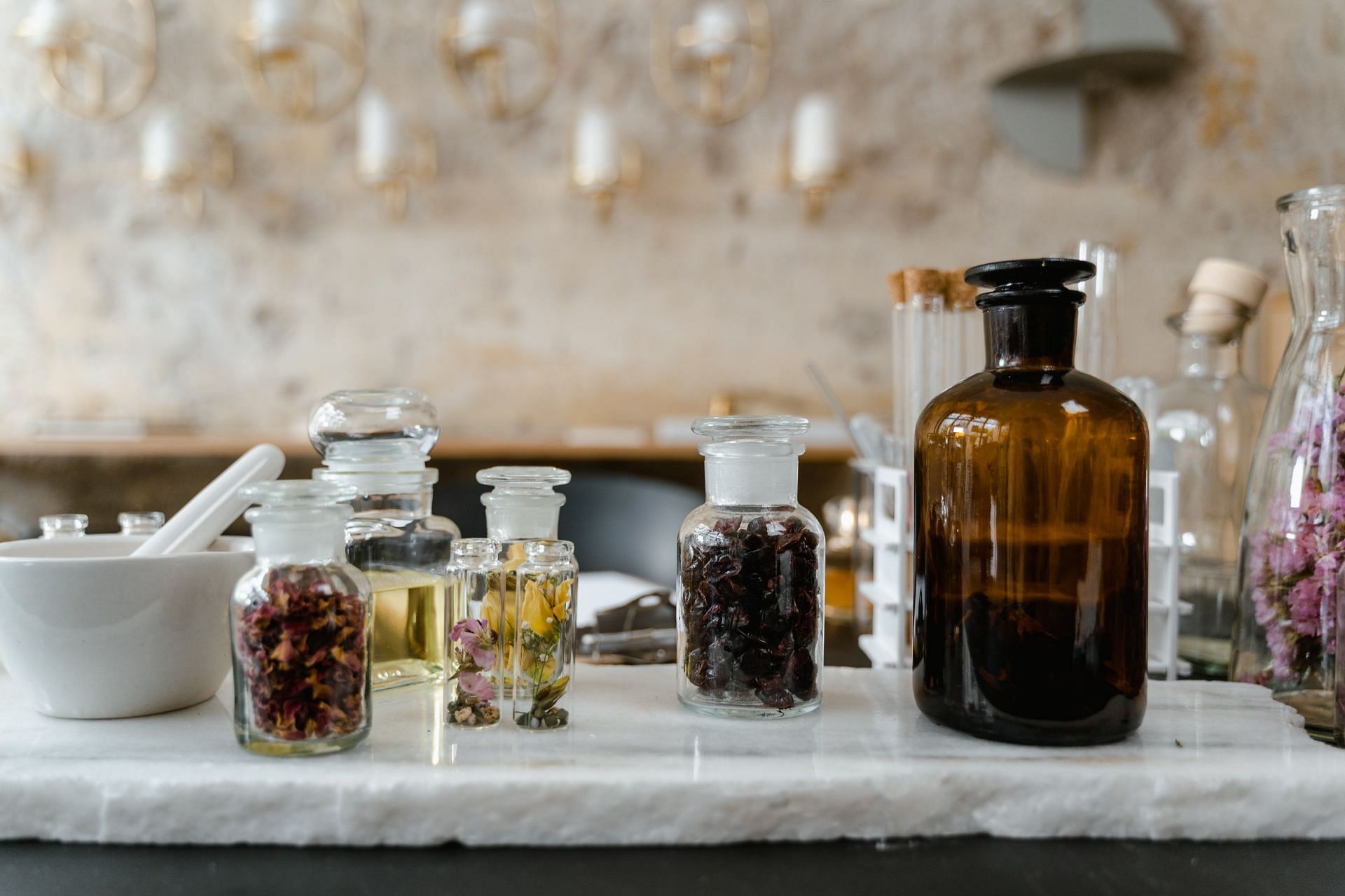 Always dilute essential oils before applying. (Image via Pexels/ Mart Production)