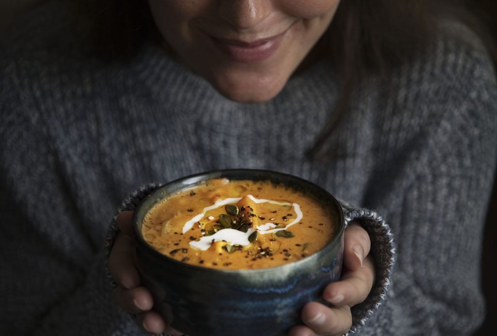 Having warm soup can help (Image via Getty Images)