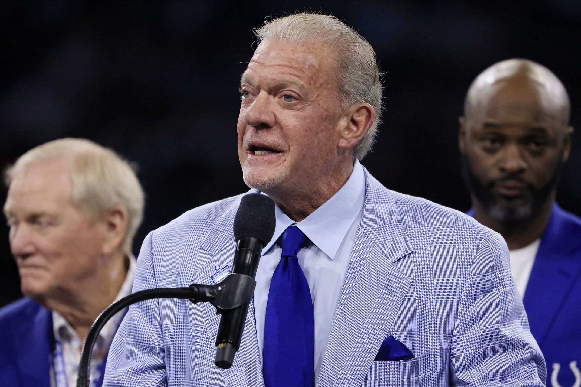 Jim Irsay power lifter: He weighed 307, squatted 725 and was Colts GM