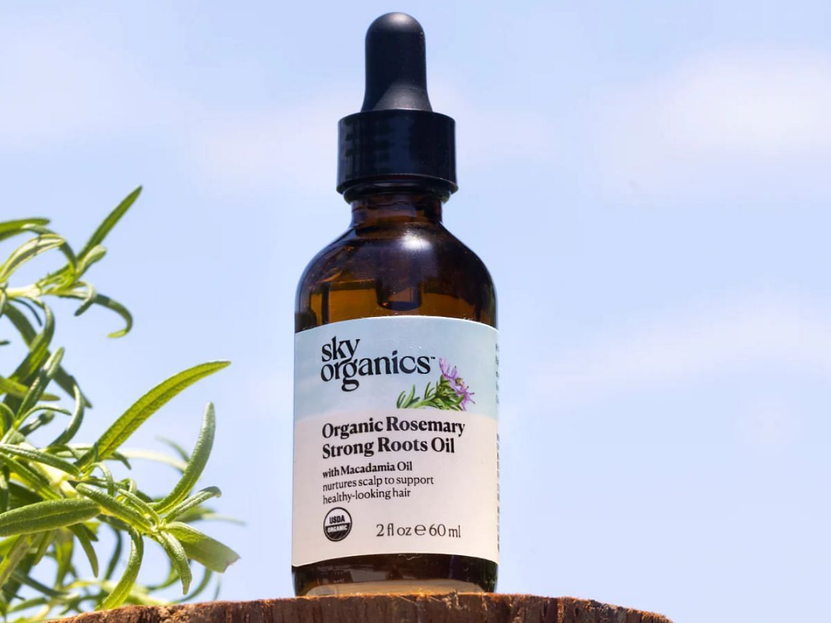 Organic Rosemary Strong Roots Oil (image via skyorganics.com)